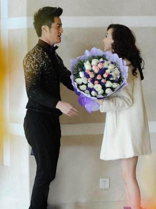 萧蔷的老公，演员霍思燕个人资料(霍思燕婚后)