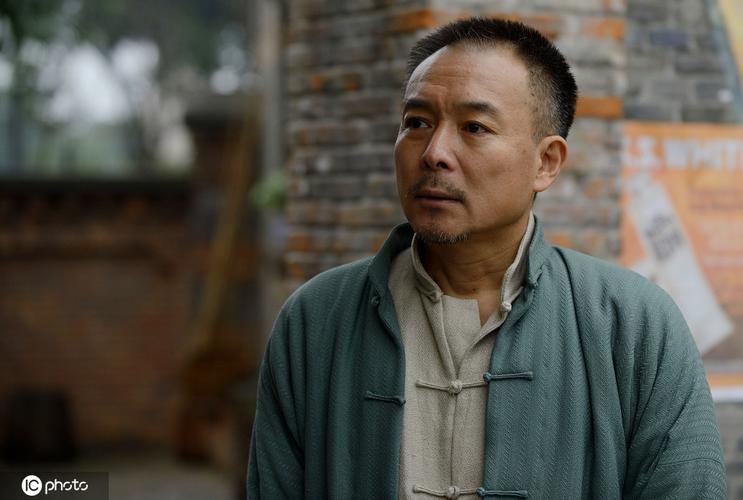 谢园老婆,谢园谈论前妻(谢园的第一任妻子是谁) 谢园老婆,谢园谈论前妻(谢园的第一任妻子是谁)