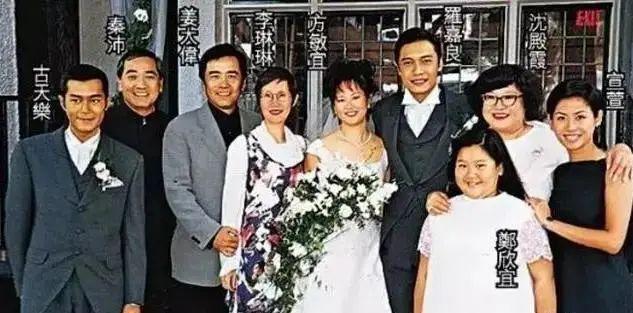 苏岩家庭背景，苏岩的家庭背景惊人(苏岩的母亲是)