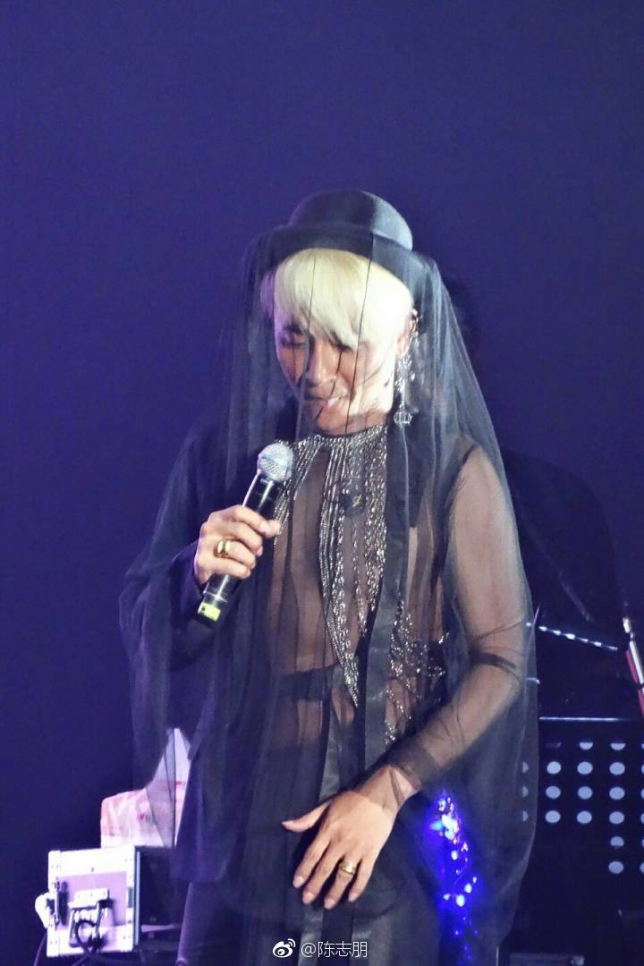 陈志朋演唱会惨不忍睹现场图(2016年陈志朋演唱会) 陈志朋演唱会惨不忍睹现场图(2016年陈志朋演唱会)