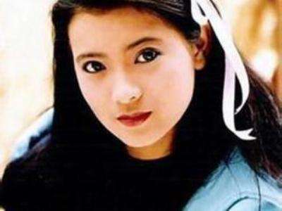 曾之乔是蓝洁瑛女儿真假(曾宝仪是蓝洁瑛生的吗)