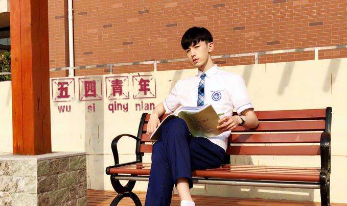 郭俊辰为什么叫学霸钱三一(郭俊辰真的是学霸吗)