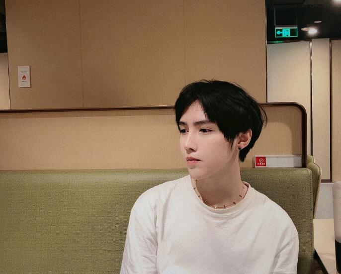 陈玮镔今年多大了(陈玮琪年龄)