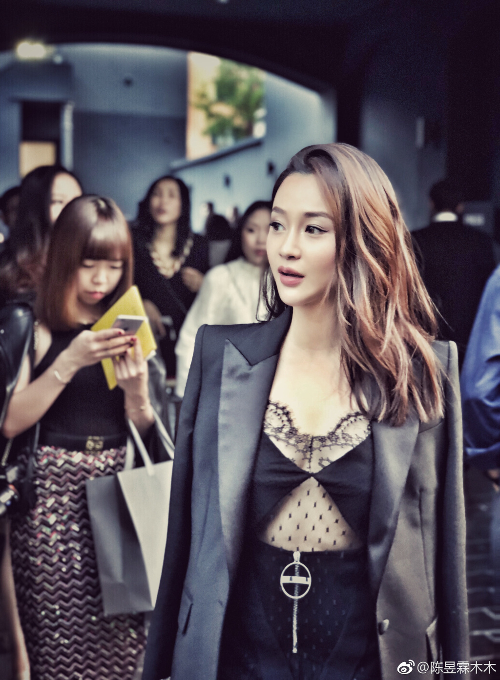 吴秀波人设崩塌是渣男？婚内出轨陈昱霖、张