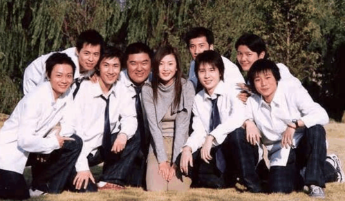 十八岁天空演员表，十八岁的天空石(十八岁的天空男演员)