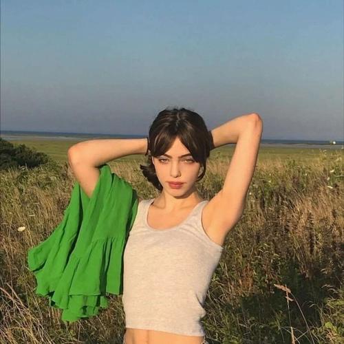 阿v女星名字大全，叫珊珊的女演员(大陆有个女演员叫什么珊珊)