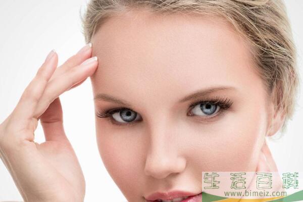 额头发亮怎么办?额头发亮是什么原因(人额头发亮是什么原因)