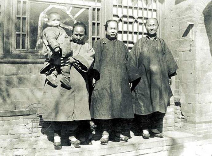 封建社会触目惊心照片(封建社会可怕)