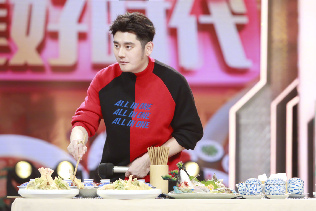 钱枫在上海开的火锅店有几家(钱枫火锅店是加盟的吗)