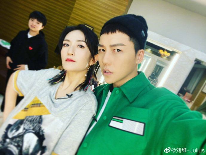 刘维是谢娜的徒儿吗(刘维杨迪谢娜是什么关系) 刘维是谢娜的徒儿吗(刘维杨迪谢娜是什么关系)