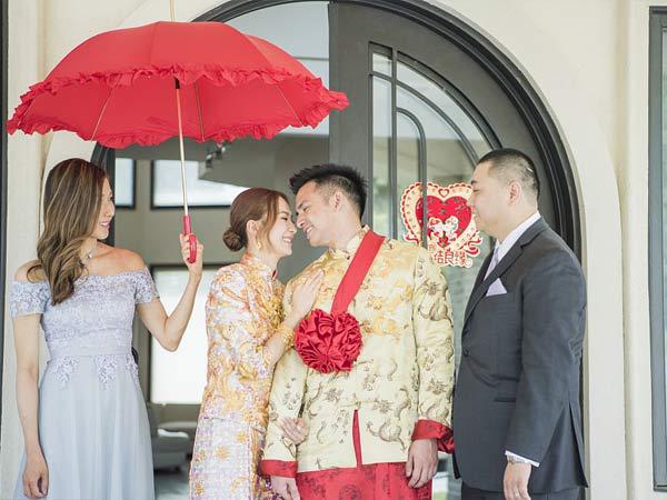 王君馨老公好丑是个富豪?胡定欣排挤王君馨 王君馨老公好丑是个富豪?胡定欣排挤王君馨