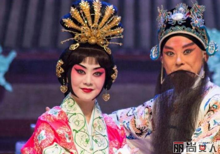 李胜素老公，胡老四(李胜素几个老公)