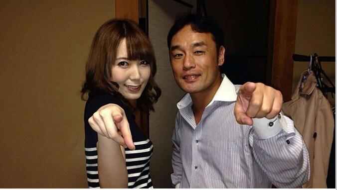 东尼大木为什么叫周结巴