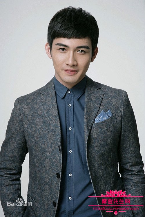 刘芮麟为什么叫wayne(刘芮麟出什么事了)