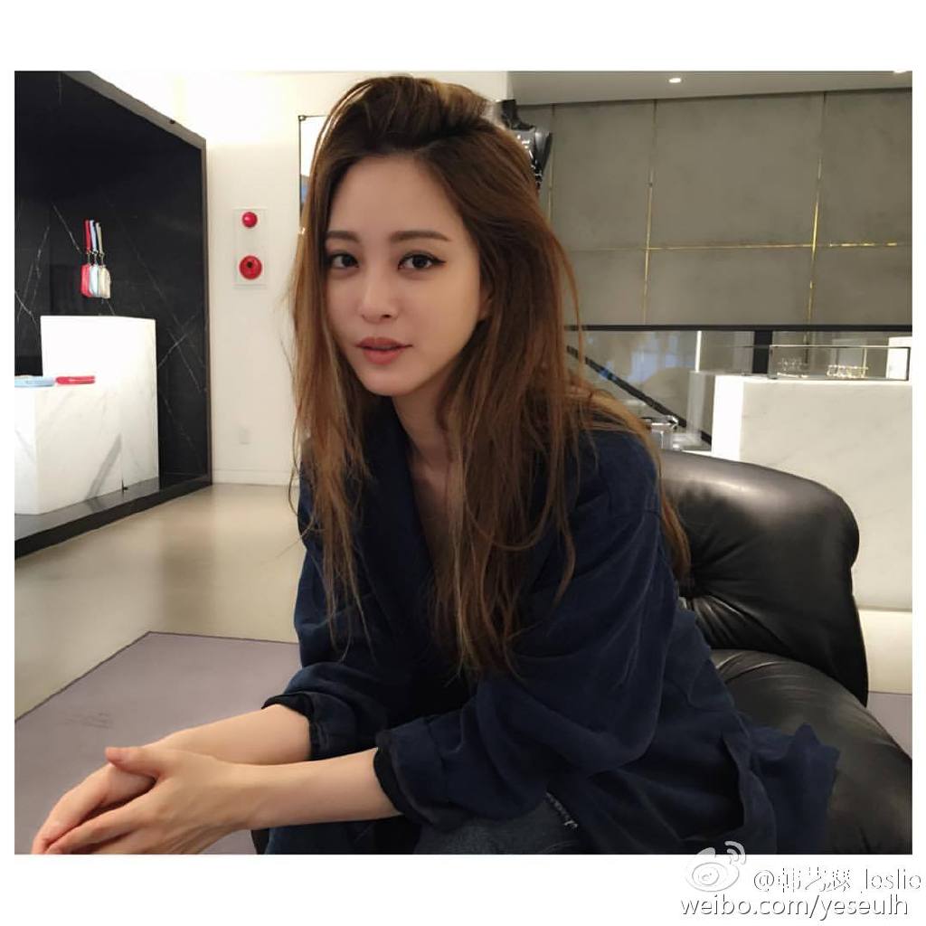 吴涟序韩艺瑟长得像对比图(韩艺瑟侧脸)