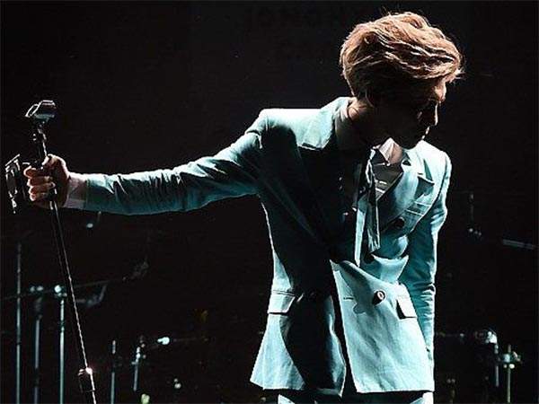 金钟铉和鹿晗是什么关系？钟铉为什么得忧郁