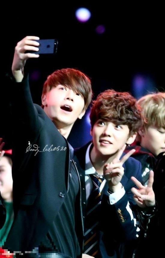 金钟铉和鹿晗是什么关系?钟铉为什么得忧郁