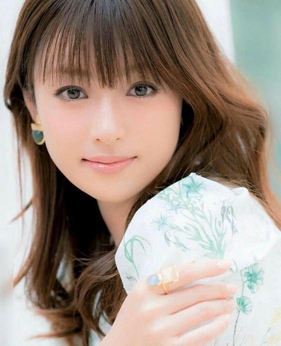 日本明星图片，颜值惊艳的日本男明(好看的日本男明星)