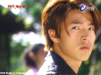 李威主演的电视剧，韩栋电视剧大全(李栋演过的电视剧)