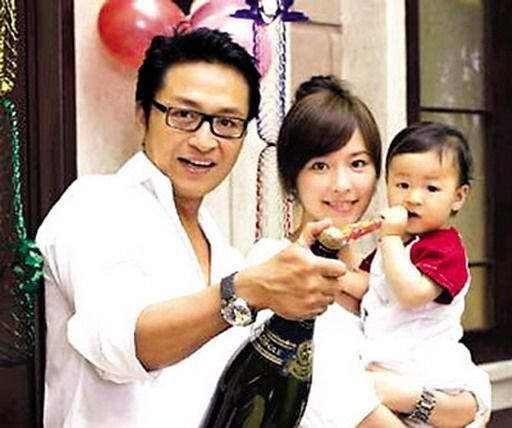 马景涛前妻，马景涛老婆吴佳尼(马景涛和吴佳尼现状:马景涛与吴佳尼是怎么认识的)