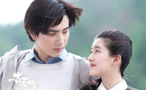 樱花女神黄灿灿，灿灿(武大樱花女神黄灿灿现状)