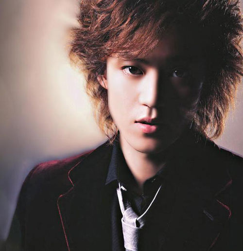 小栗旬为什么叫虾饺?小栗旬走路特别叼的动 小栗旬为什么叫虾饺?小栗旬走路特别叼的动