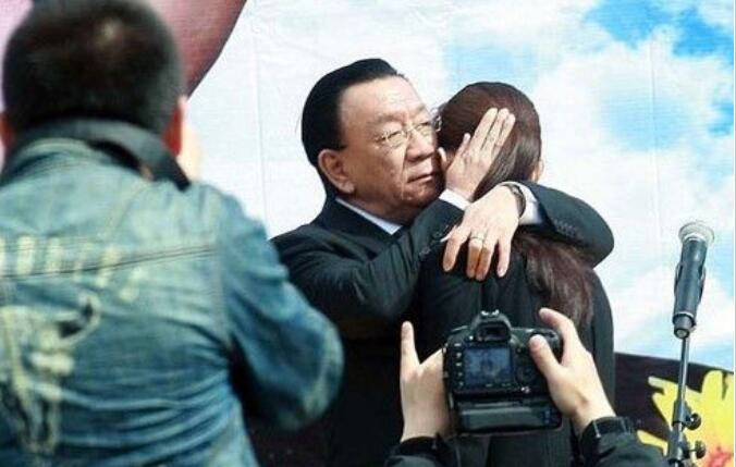 侯耀文遗产最大受益人是谁(侯耀文遗产怎么回事)