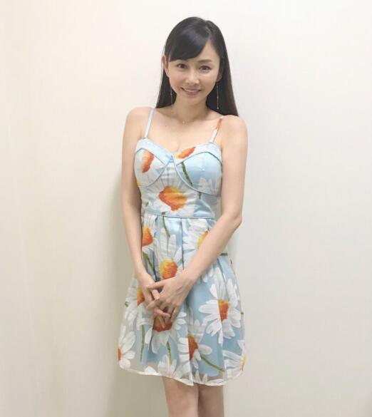 杉原杏璃的胸是多大罩杯的