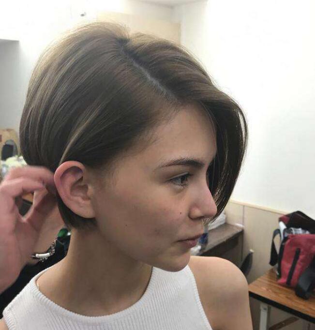 昆凌早期黑涩会照片(昆凌是黑涩会成员吗)