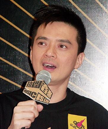 出柜的明星，娱乐圈宣布出柜的明星(娱乐圈中出柜的明星)