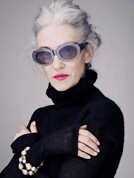 67岁奶奶潮过千万少女图(68岁潮爷爷)