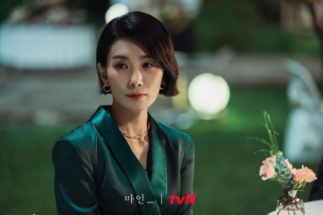 李宝英主演的电视剧,池城李宝英主(李宝英看池城拍戏哭了) 李宝英主演的电视剧,池城李宝英主(李宝英看池城拍戏哭了)