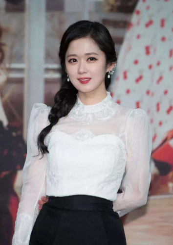 韩女星，韩国最漂亮的女明星是谁(韩国最出名的女星是谁)