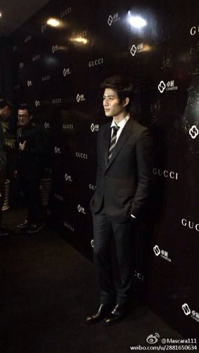 陈学冬身高,明星为什么虚报身高(陈学冬身高体重)