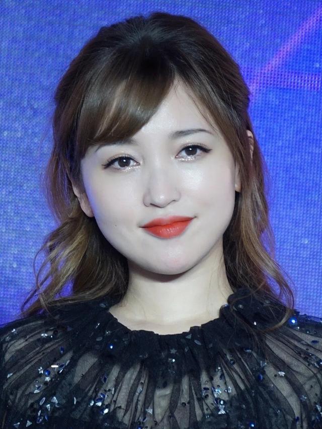 金莎年龄,金莎父亲(金莎的父亲叫什么名字) 金莎年龄,金莎父亲(金莎的父亲叫什么名字)