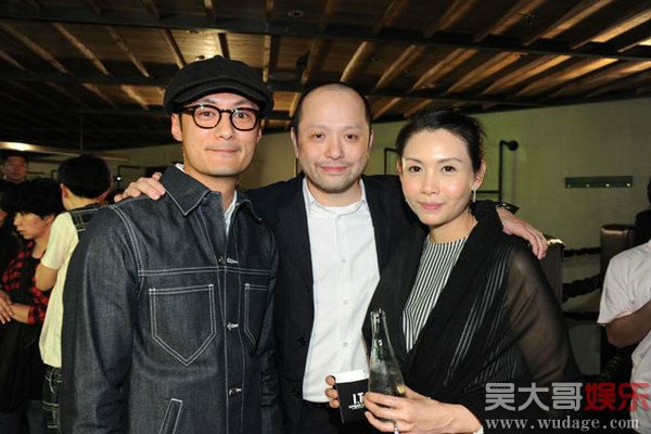 沈嘉伟破产了吗?沈嘉伟邱淑贞当年结婚照曝(邱淑贞为什么会嫁给沈嘉伟) 沈嘉伟破产了吗?沈嘉伟邱淑贞当年结婚照曝(邱淑贞为什么会嫁给沈嘉伟)