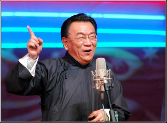 侯耀华开除那个徒弟是谁？侯耀华收何云伟为