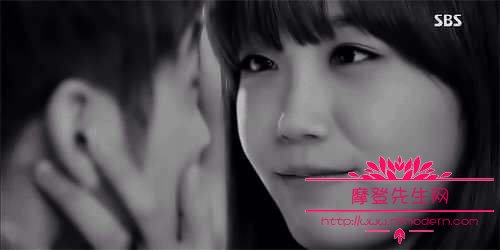 郑恩地和朴灿烈粉红事件回顾(朴灿烈偷看郑恩地图片) 郑恩地和朴灿烈粉红事件回顾(朴灿烈偷看郑恩地图片)