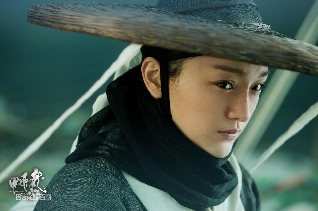 凌雁秋是金镶玉吗？素慧容喜欢凌雁秋吗站<(凌燕秋是不是金镶玉)