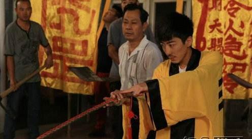 彭禺厶是林正英的徒弟吗？彭禺厶是不是道士(彭禺厶的道士出山)