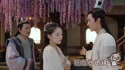 落落是老虎妖精吗?落落的父母是什么身份? 落落是老虎妖精吗?落落的父母是什么身份?