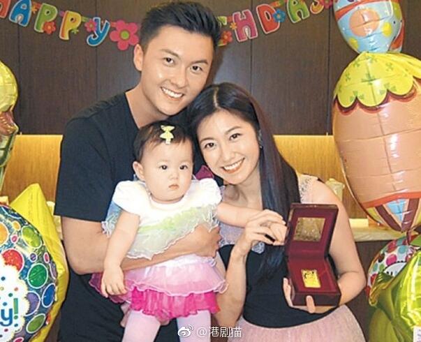 蔡思贝喜欢王浩信吗(蔡思贝为什么采访一半跑去看王浩信拿视帝)