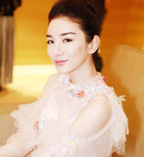 黄奕出轨事件,黄奕霍思燕(黄奕告霍思燕)