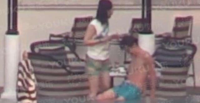 白百何一阳指是什么梗？白百何人设崩塌的影