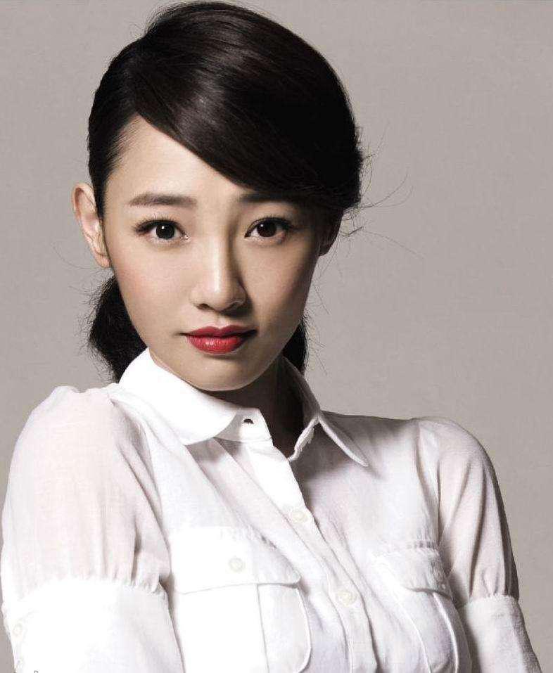 白百何一阳指是什么梗？白百何人设崩塌的影