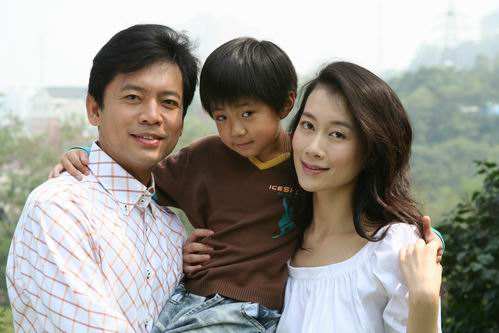 何政军老婆范雨资料照片(何政军老婆范雨个人资料)