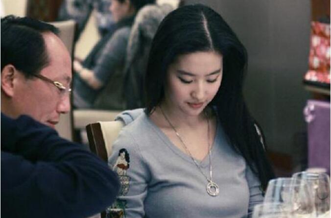 经纪公司会让艺人陪酒吗(演出经纪可以签艺人吗)