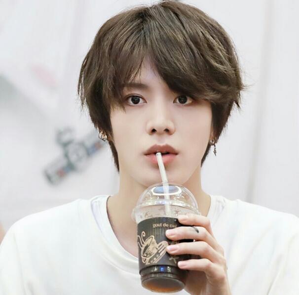 中本悠太下巴怎么了(中本悠太整过容吗)