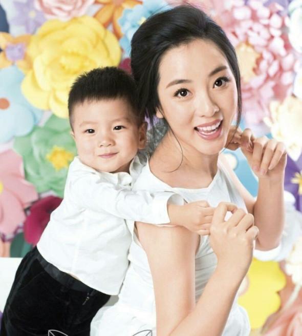 李思思私照，李思思的现任丈夫照片(李思思个人资料老公)