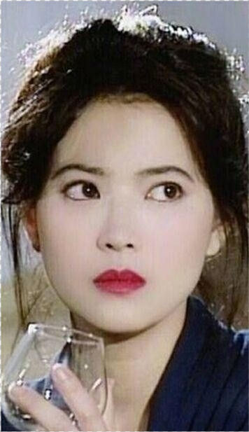 港女星，李嘉欣(港台女明星李嘉欣)